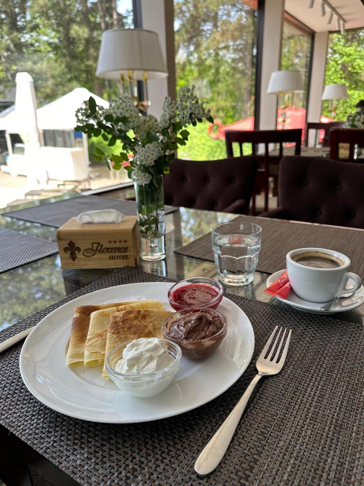 צ'יסינאו Hotel Royal Florence מראה חיצוני תמונה