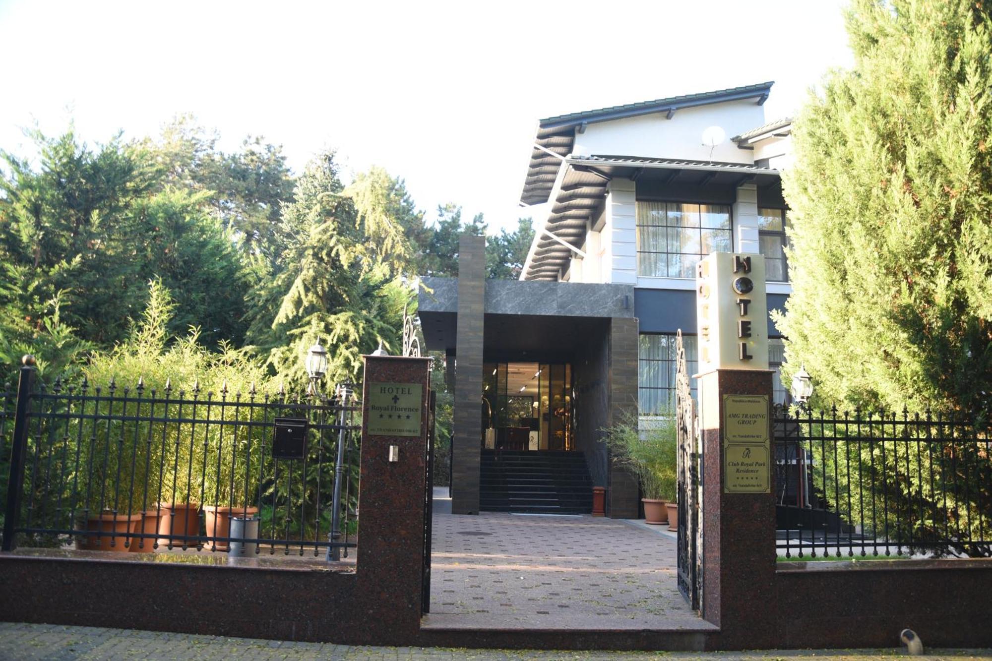 צ'יסינאו Hotel Royal Florence מראה חיצוני תמונה